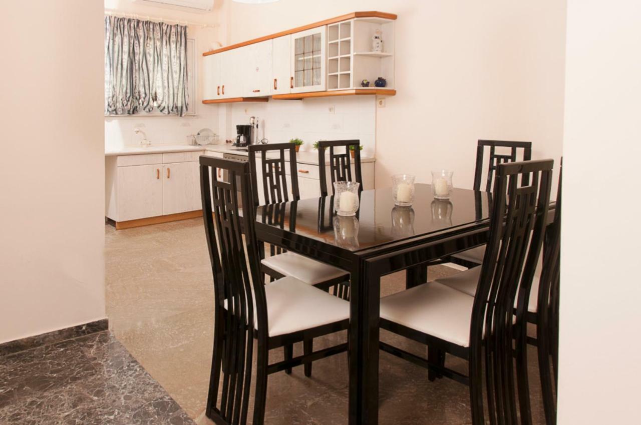 Apartmán Relaxing Appt. Into The Heart Of Historical Center Kalamata Exteriér fotografie