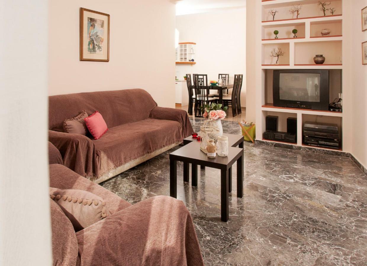 Apartmán Relaxing Appt. Into The Heart Of Historical Center Kalamata Exteriér fotografie